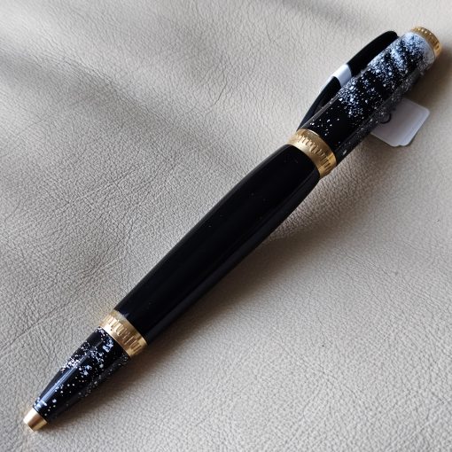 Black Moon - Pen